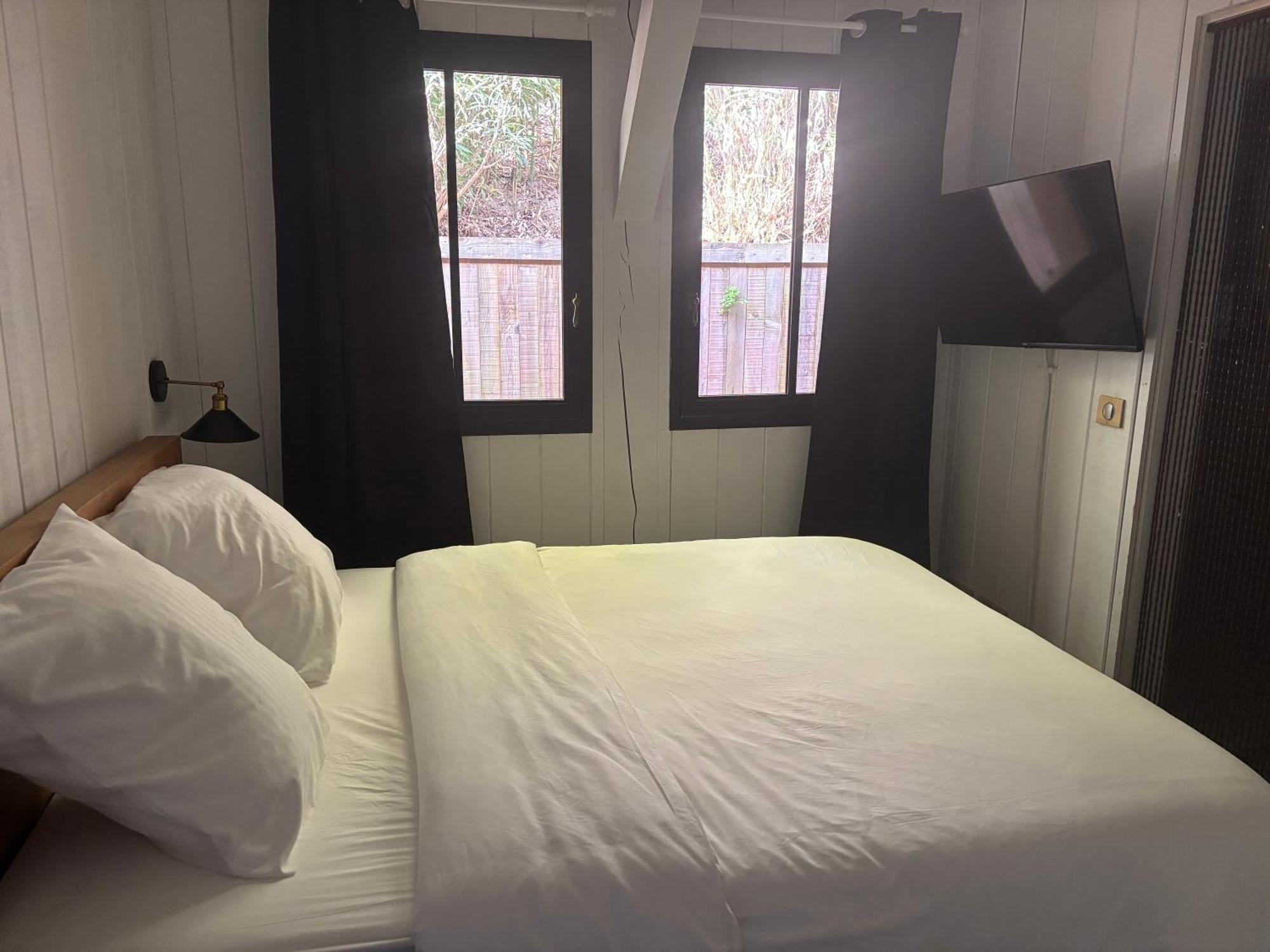 Chambre D'Hotes - Village Petit Piquey Lège-Cap-Ferret Kamer foto